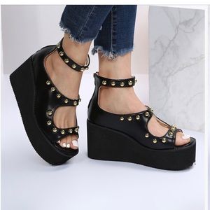 Black Stud-Accent Platform Sandal size 8.5